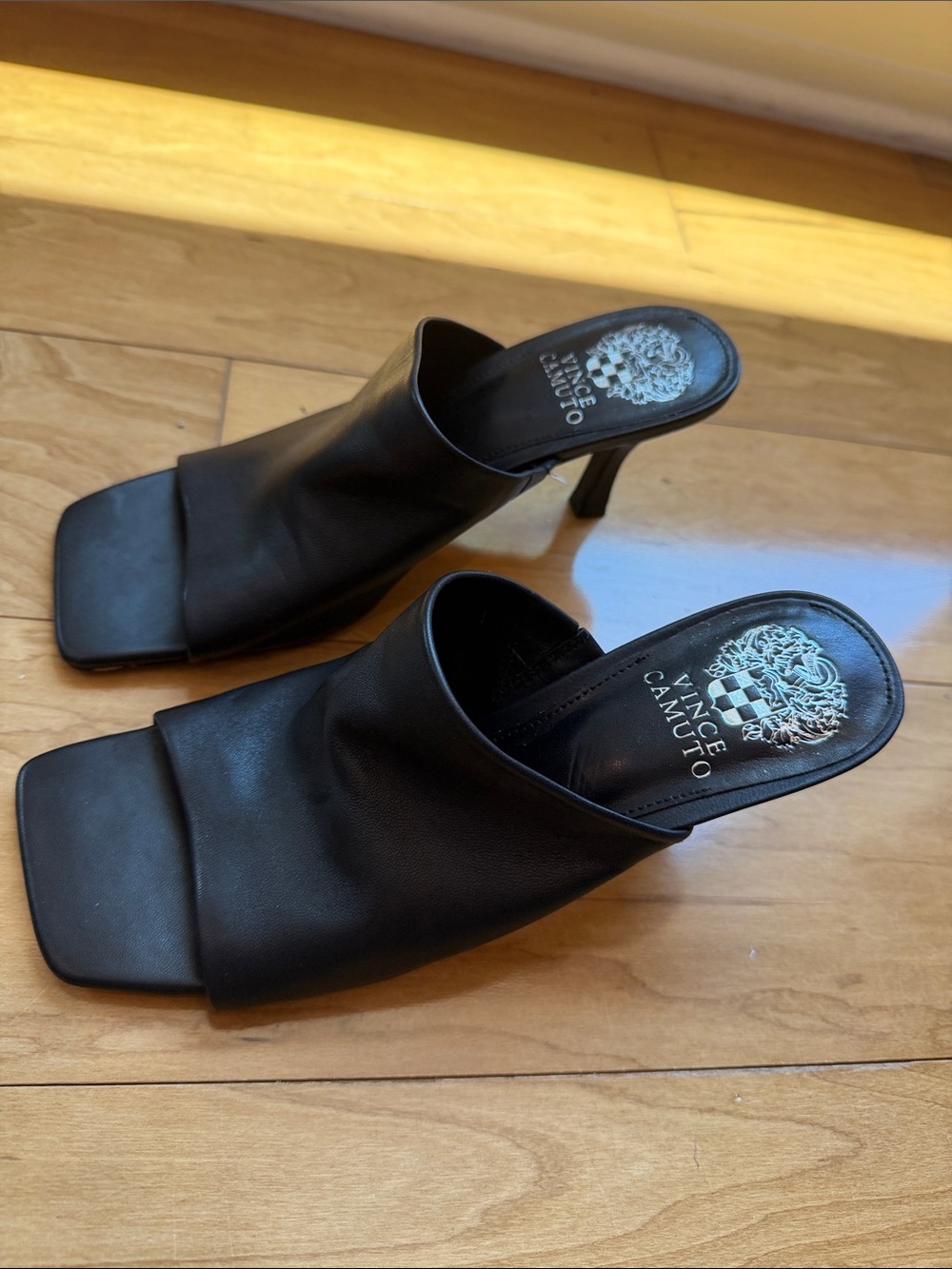 Vince Camuto Black Leather Square-Toe Slide Mules